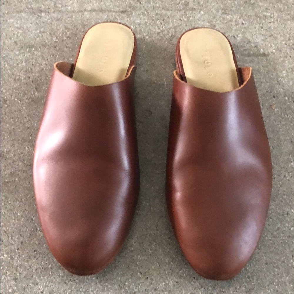 Nisolo Brown Flat Mules Lima Slip On